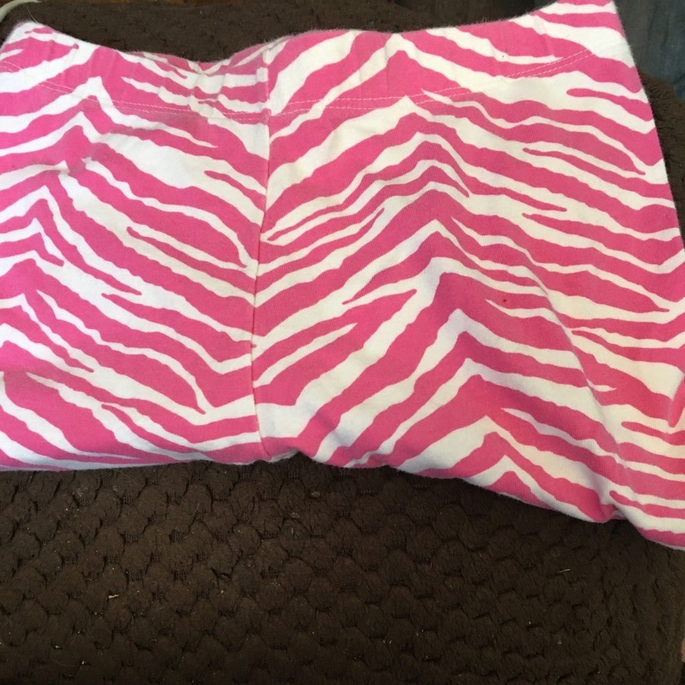Girls faded glory shorts 7/8 medium